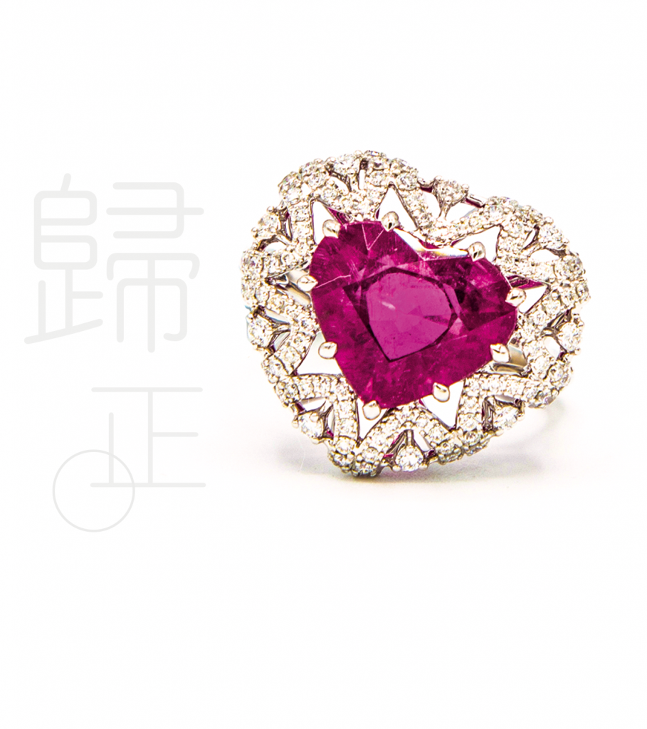 18K白金6.49克拉<br>粉紅碧璽配鑽石戒指