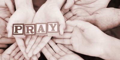pray