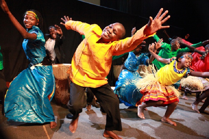 watoto-childrens-choir-shares-message-of-hope-2_nskiam