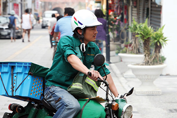810110905181616-600x400